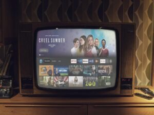 Como transformar uma TV de tubo em uma TV com internet
